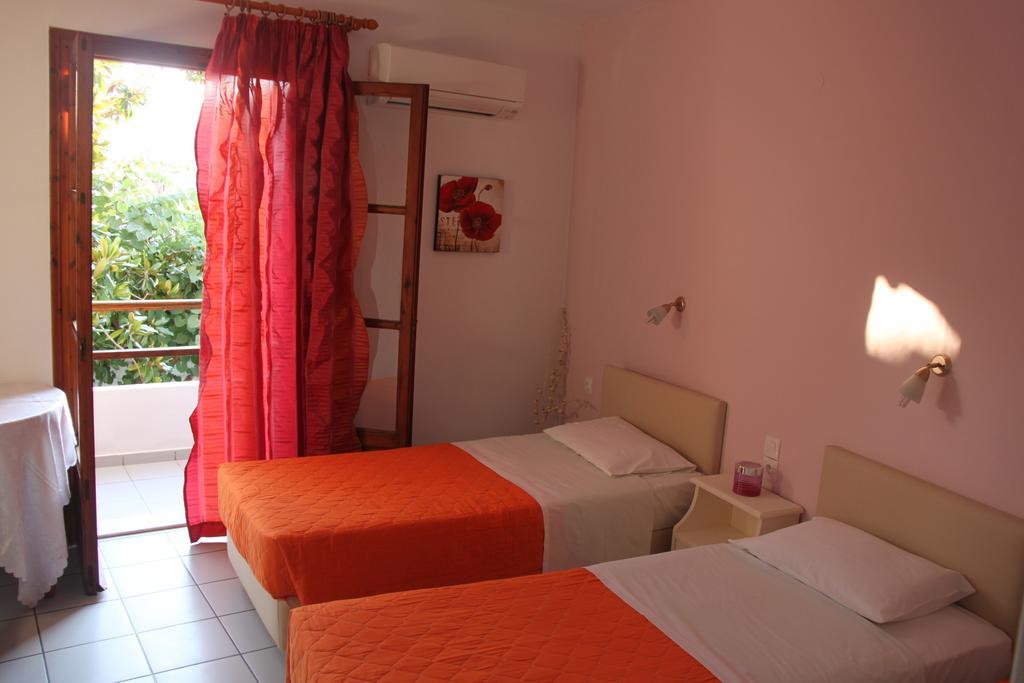 Vaya Zorba Studios Skiathos Town Exterior photo